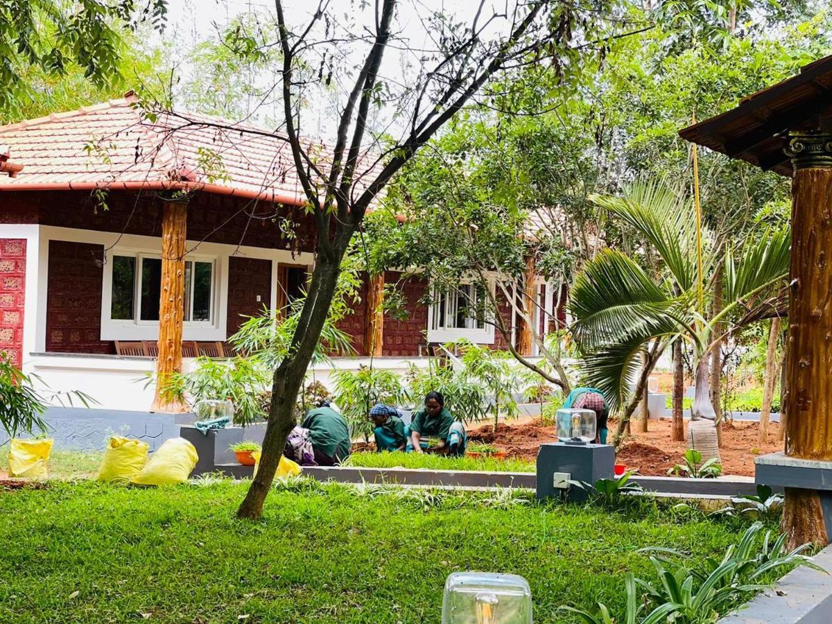 Aara Jungle Resort Coimbatore Extérieur photo