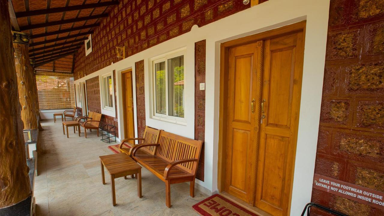 Aara Jungle Resort Coimbatore Extérieur photo