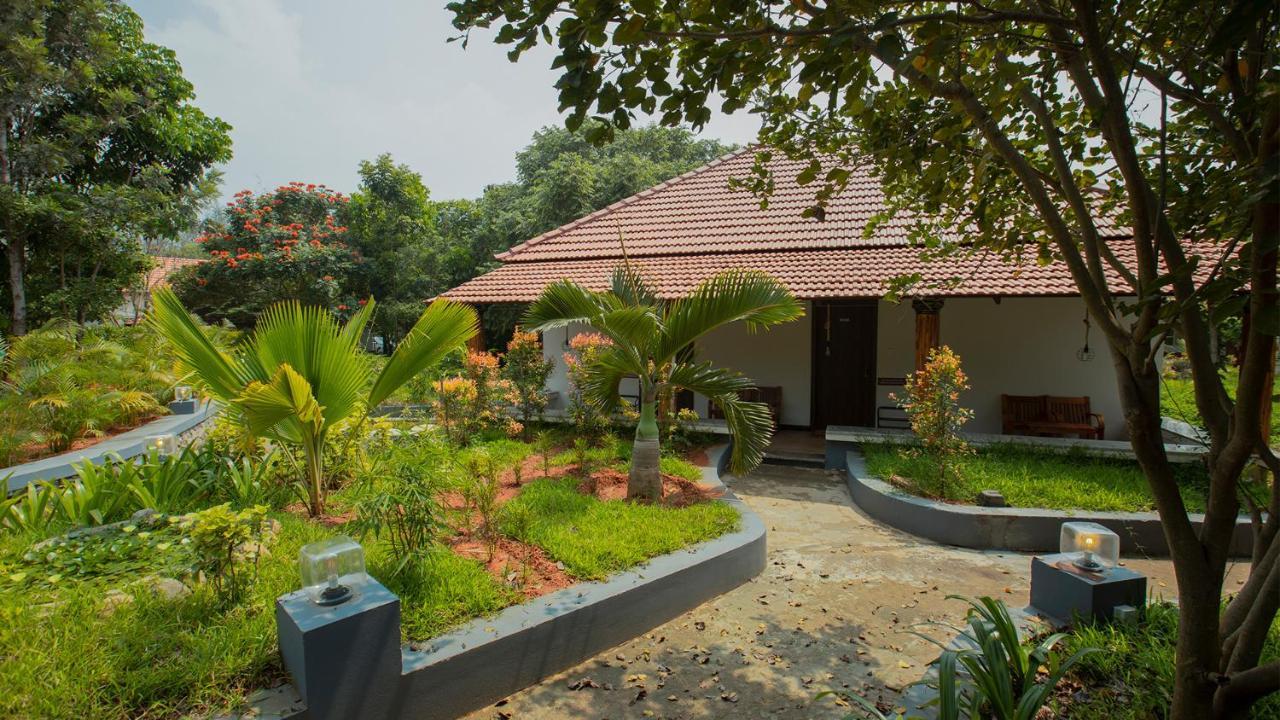 Aara Jungle Resort Coimbatore Extérieur photo