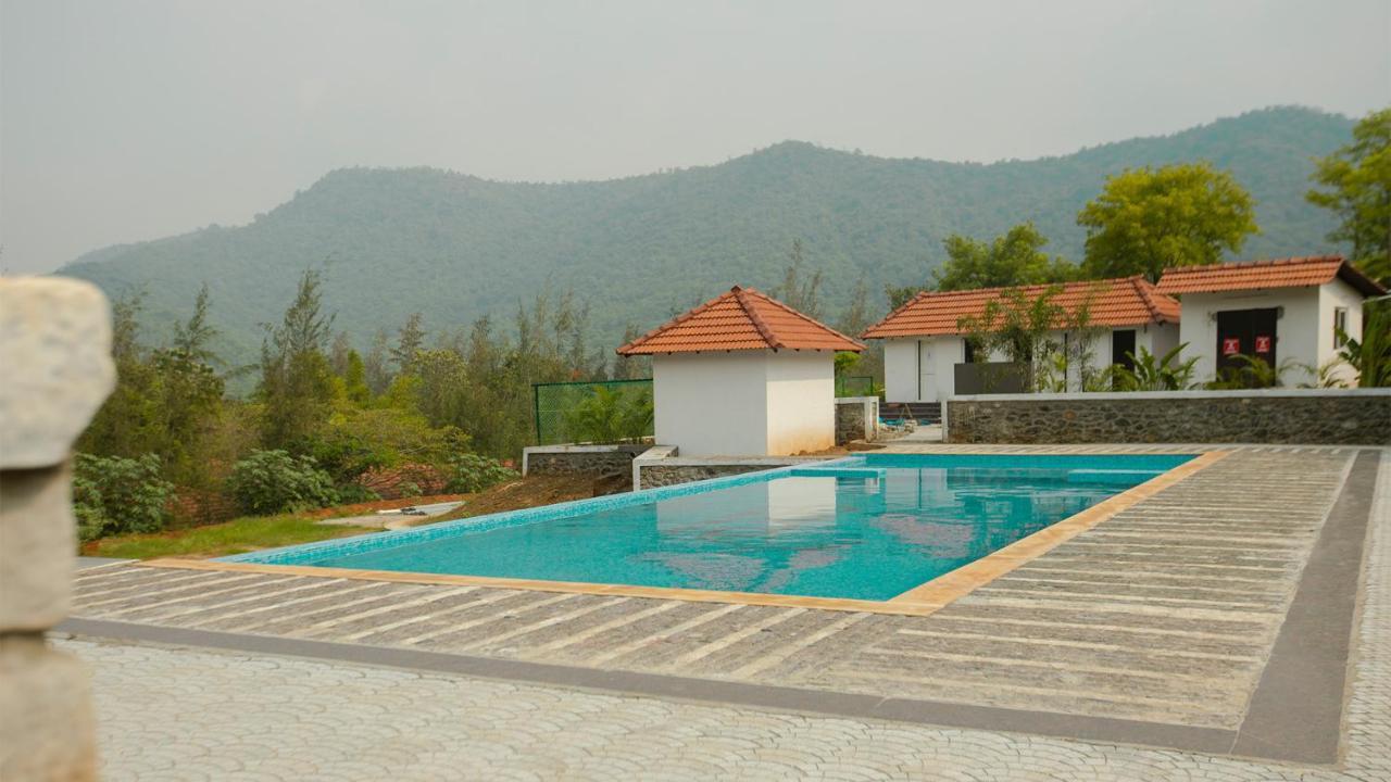Aara Jungle Resort Coimbatore Extérieur photo